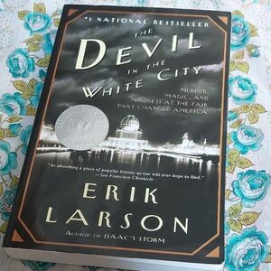 🧡5/$25🧡 Devil In The White City SC Book By Erik Larson
